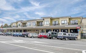 Finns Paekakariki